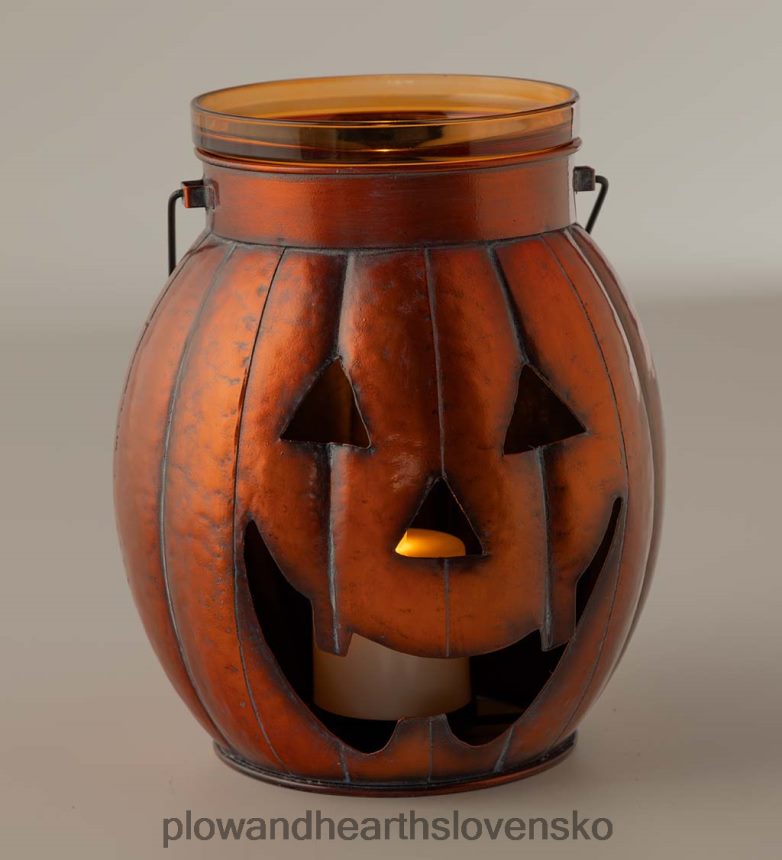 Plow & Hearth halloween tekvicový kovový lampáš s blikajúcou led sviečkou - strieborný 6P208P2423 domáce potreby