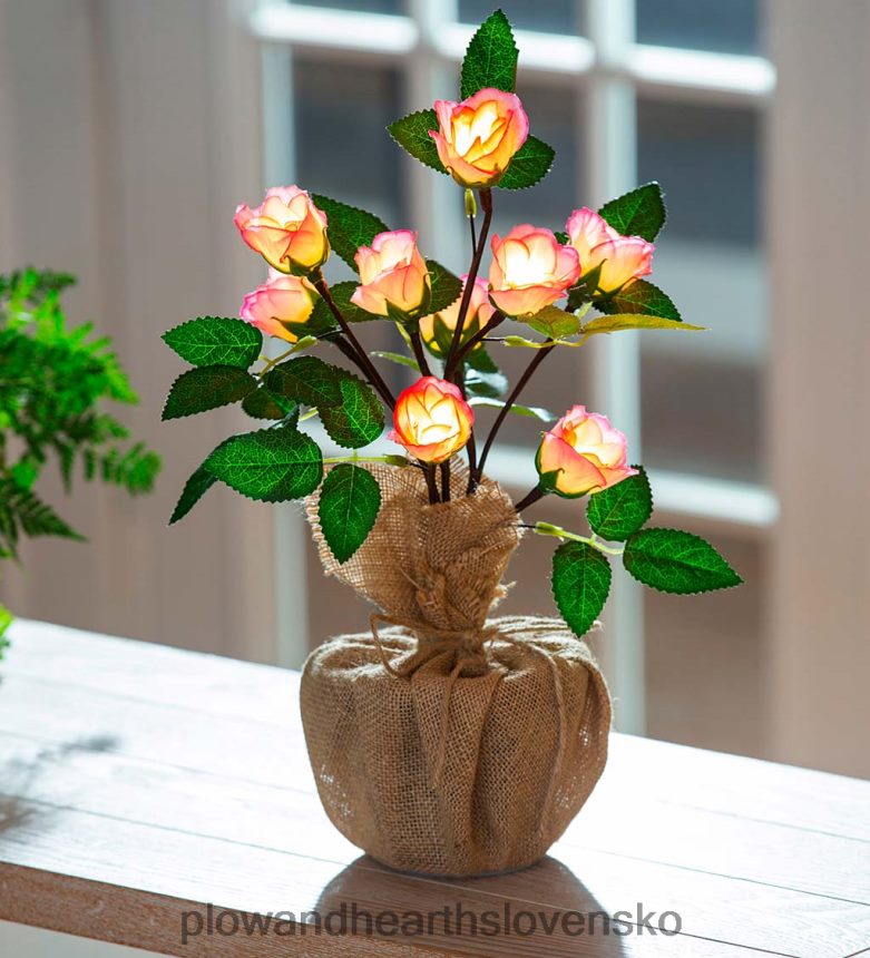 Plow & Hearth osvetlená kytica ruží na stôl 6P208P2408 domáce potreby