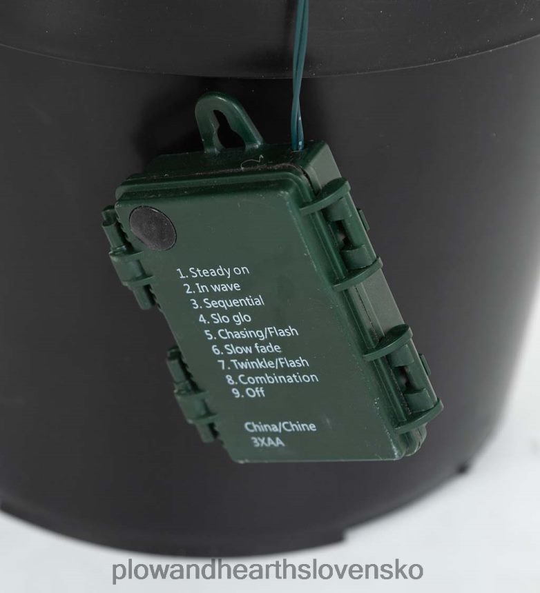 Plow & Hearth vnútorná/vonkajšia borovica keswick črepníková s teplými bielymi LED diódami 6P208P1671 domáce potreby