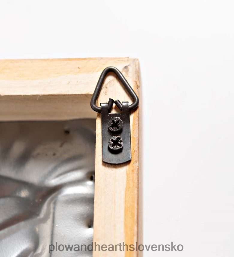 Plow & Hearth slnečnicový reliéfny kovový nástenný dekor s dreveným rámom 6P208P2344 domáce potreby