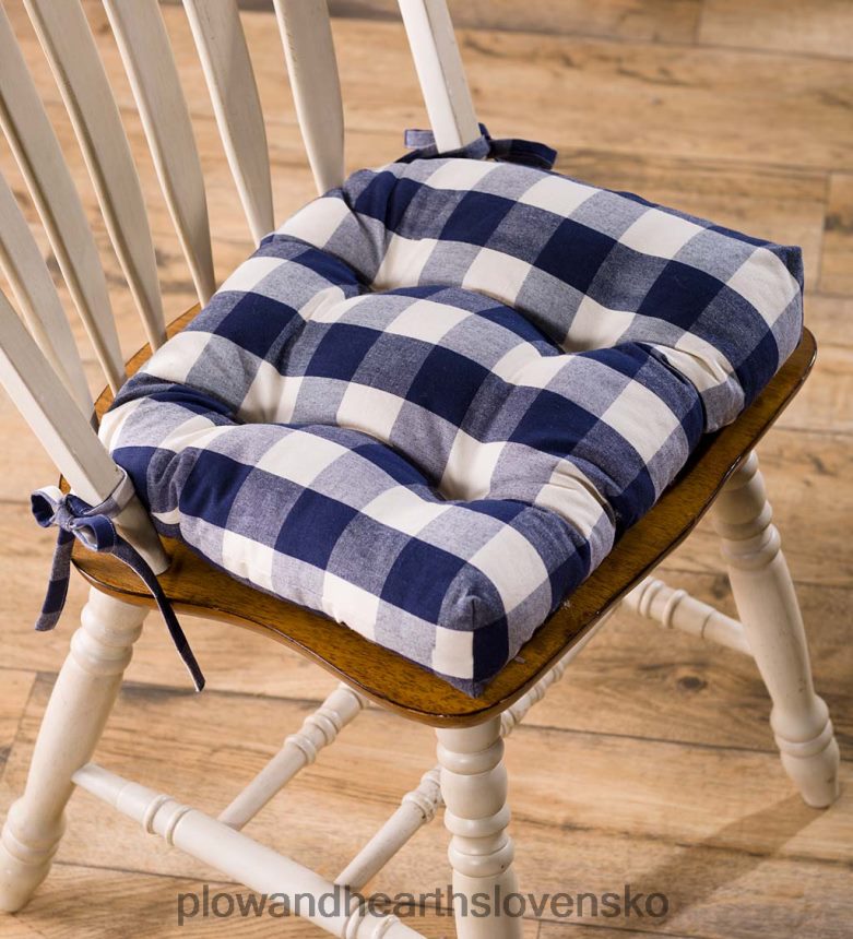 Plow & Hearth obojstranná všívaná podložka na stoličku byvolie káro s viazačkami - bordová 6P208P2097 domáce potreby