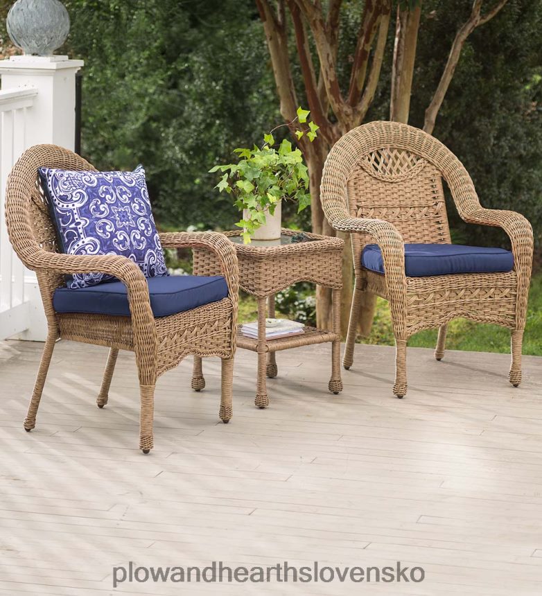 Plow & Hearth Prospect hill prútená súprava dvoch stoličiek a stolíka - cloud white 6P208P1168 domáce potreby