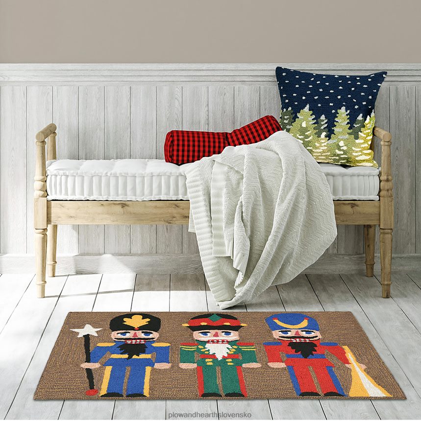 Plow & Hearth interiérový/exteriérový ručne hákový trio koberček s luskáčikom na orechy 6P208P1327 domáce potreby