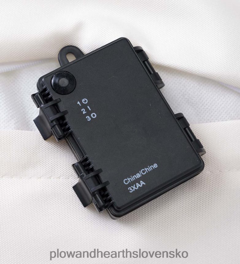 Plow & Hearth vnútorný/vonkajší osvetlený halloweenský vankúš z lebky 6P208P1236 domáce potreby