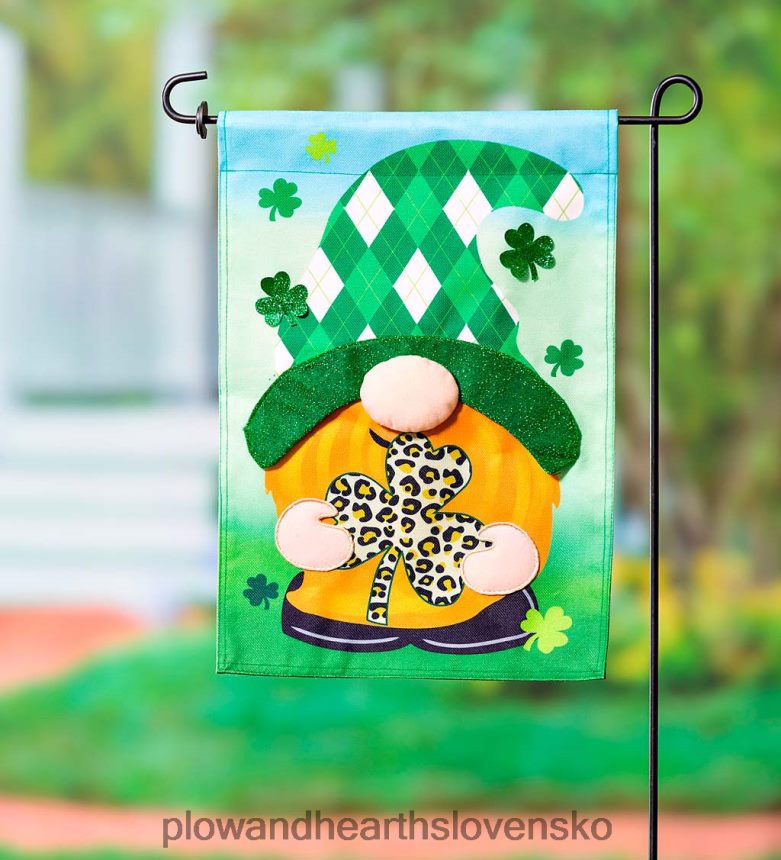 Plow & Hearth sv. Patrikova vzorovaná škriatková záhradná vlajka 6P208P593 dvor a záhrada