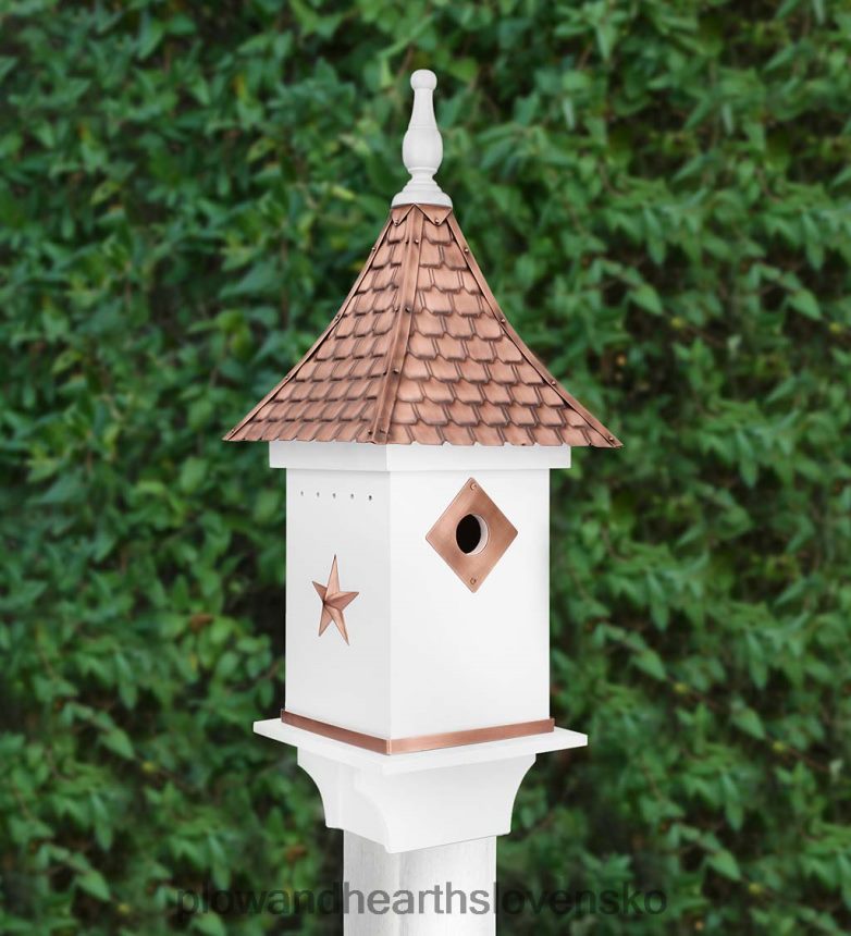 Plow & Hearth biela vtáčia búdka v štýle vily s ručne tepanou medenou strechou a akcentmi 6P208P881 dvor a záhrada