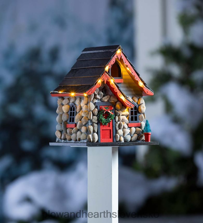Plow & Hearth osvetlená vianočná chatka vtáčia búdka 6P208P860 dvor a záhrada