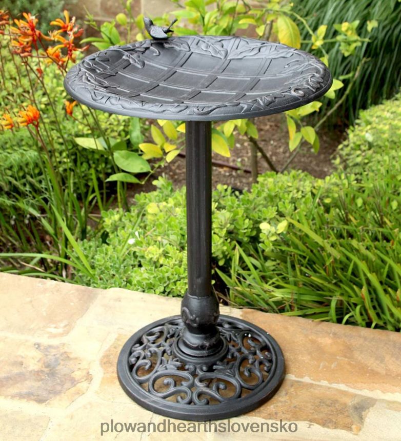 Plow & Hearth Anglický brečtanový kovový kúpeľ pre vtáky - vintage biely 6P208P835 dvor a záhrada