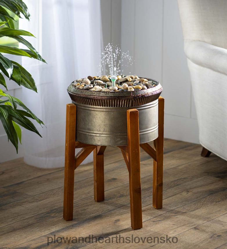 Plow & Hearth Bezdrôtová nabíjateľná súprava inteligentnej fontánovej vody hydria 6P208P91 dvor a záhrada