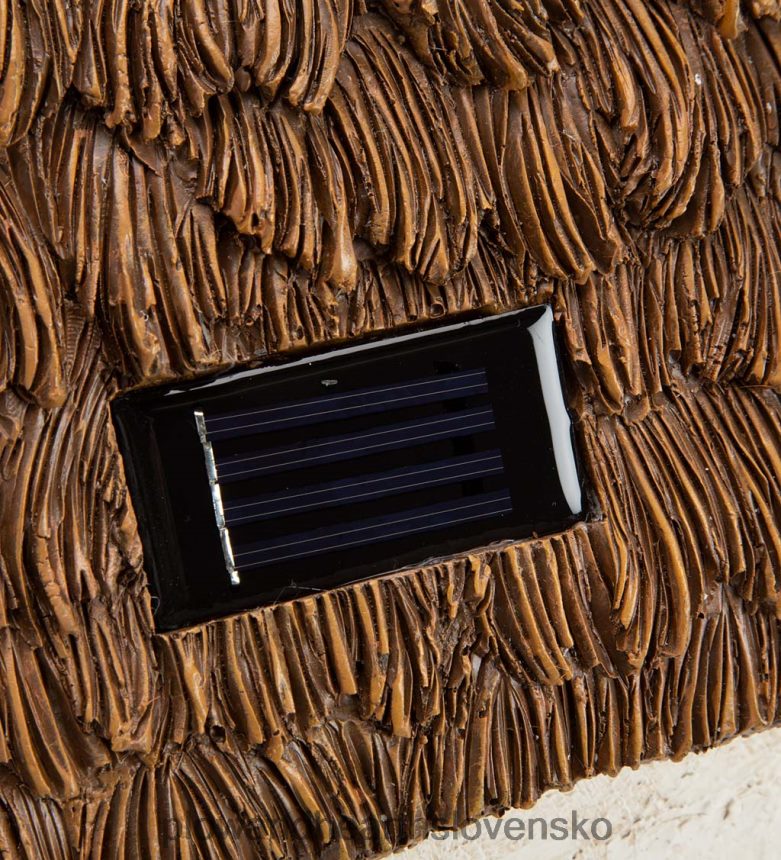 Plow & Hearth miniatúrna rozprávková záhrada solárna anglická chatka domček 6P208P186 dvor a záhrada