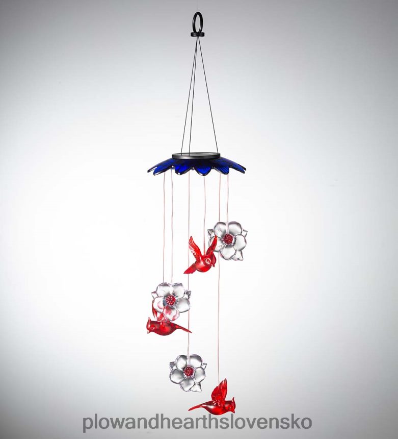 Plow & Hearth solárny mobil meniaci farbu s kardinálmi a kvetmi 6P208P303 dvor a záhrada