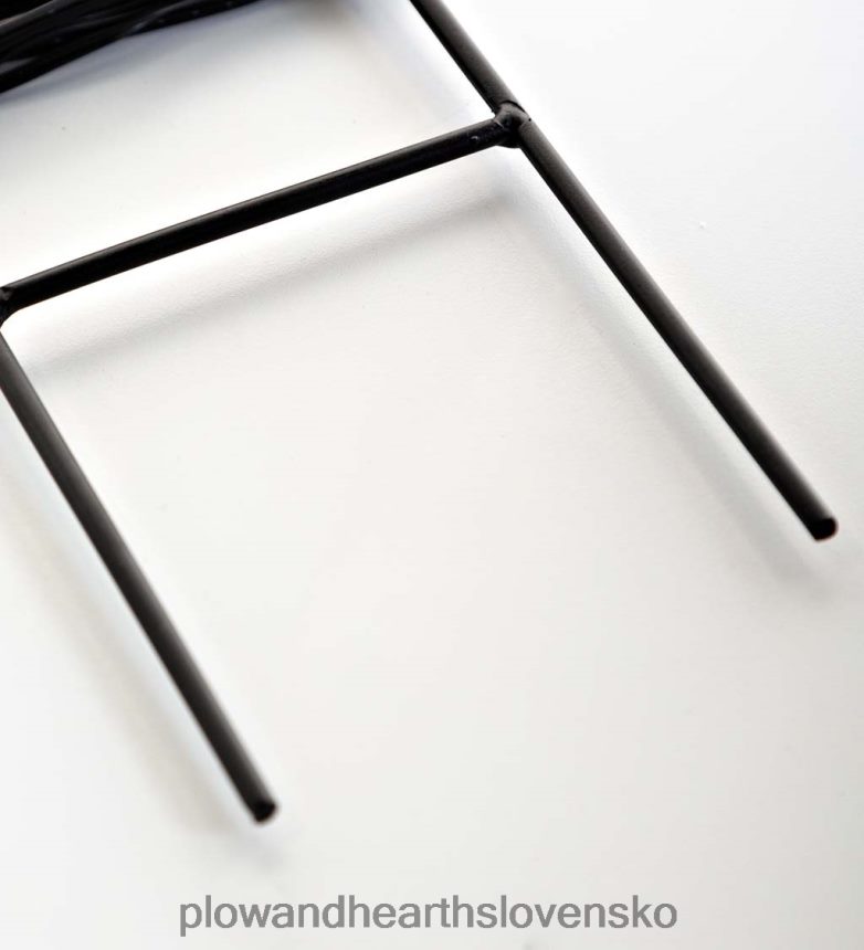 Plow & Hearth vnútorný/vonkajší elektrický osvetlený kovový sviatočný stromček 6P208P15 dvor a záhrada