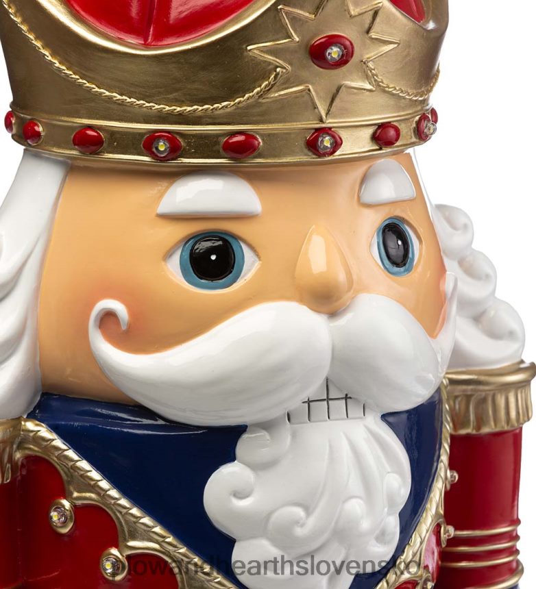 Plow & Hearth vnútorná/vonkajšia osvetlená socha luskáčika - biela 6P208P6 dvor a záhrada