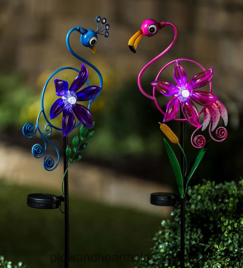 Plow & Hearth bambulový vták solárny záhradný kôl - plameniak 6P208P134 dvor a záhrada