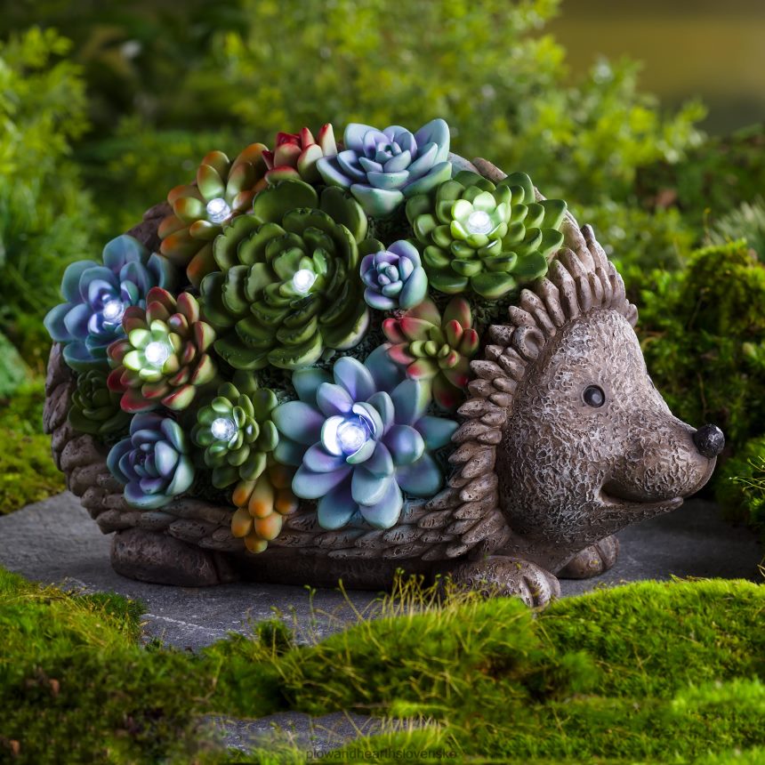 Plow & Hearth solárne osvetlené sukulentné živicové zviera záhradná socha - ježko 6P208P221 dvor a záhrada