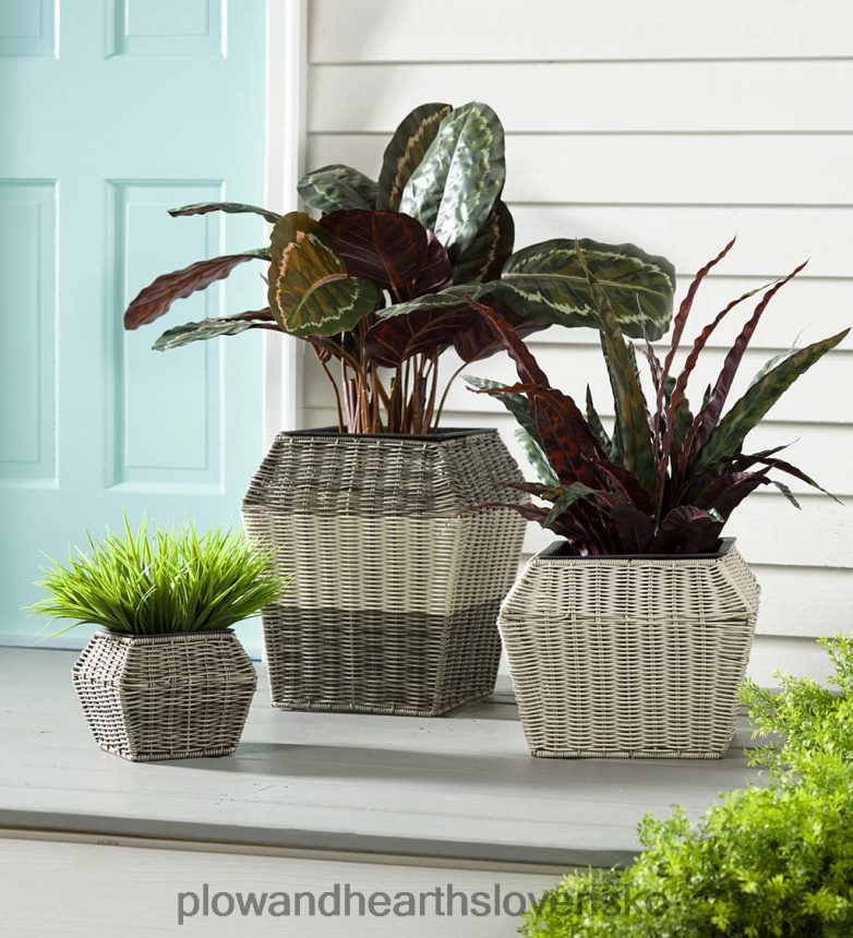 Plow & Hearth vnútorné/vonkajšie prútené kvetináče, sada 3 ks 6P208P981 dvor a záhrada