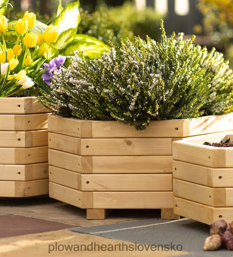 Plow & Hearth vnorené šesťuholníkové kvetináče, sada 3 ks 6P208P919 dvor a záhrada