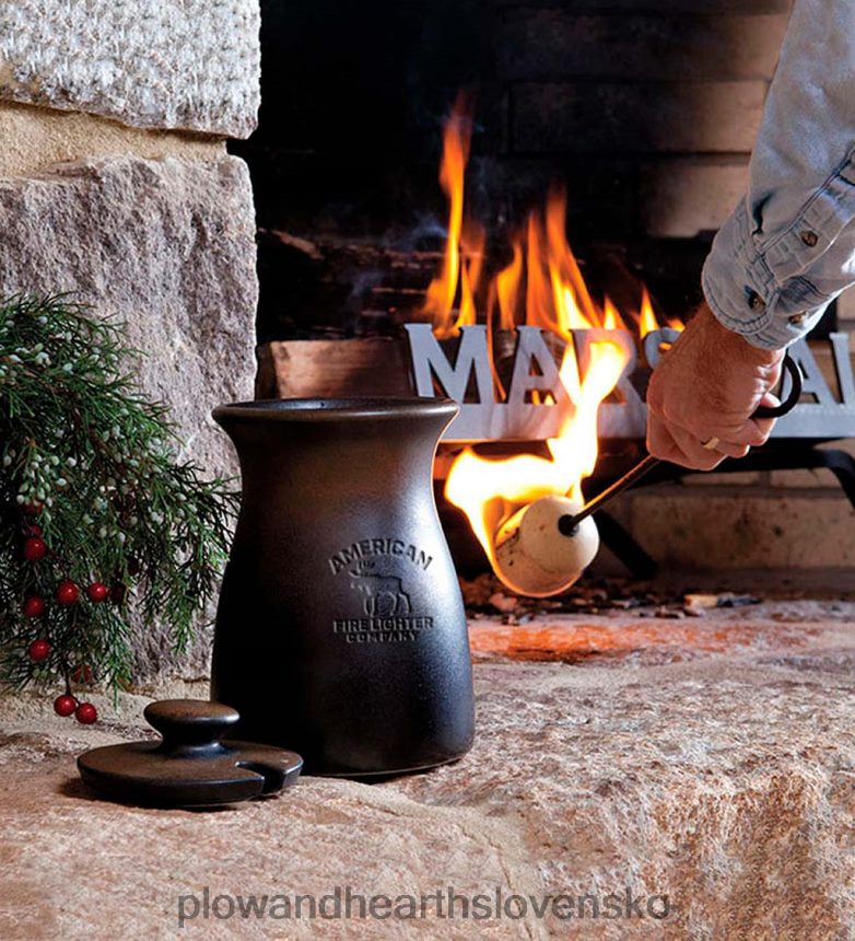 Plow & Hearth Súprava amerického zapaľovača s čistým horiacim lampovým olejom 6P208P3076 sezónne a darčeky