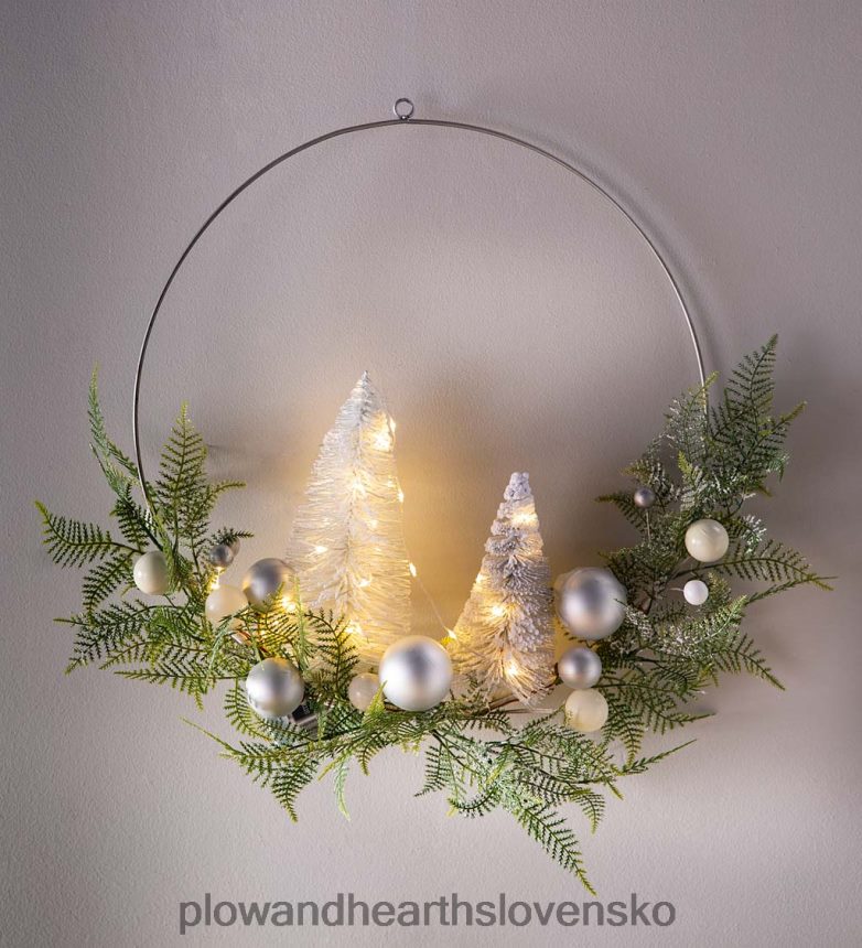 Plow & Hearth osvetlený sviatočný obručový veniec so stromami z fliaš 6P208P2173 sezónne a darčeky