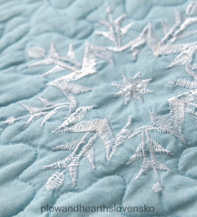 Plow & Hearth padajúce snehové vločky bavlnený prešívaný hod 6P208P2283 sezónne a darčeky