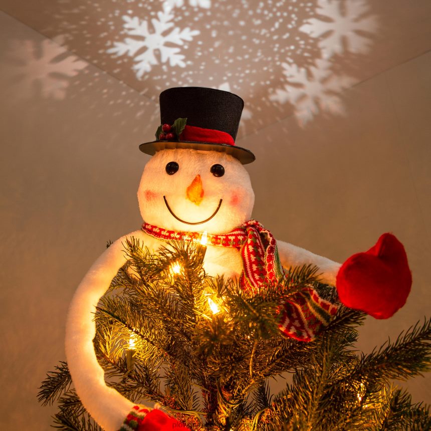 Plow & Hearth snehuliak na strome s projektorom snehových vločiek 6P208P2262 sezónne a darčeky