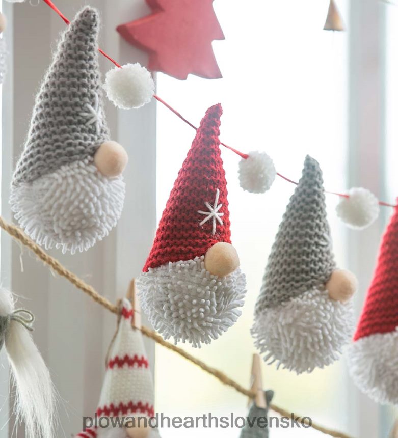 Plow & Hearth závesná girlanda z plyšového trpaslíka 6P208P2153 sezónne a darčeky