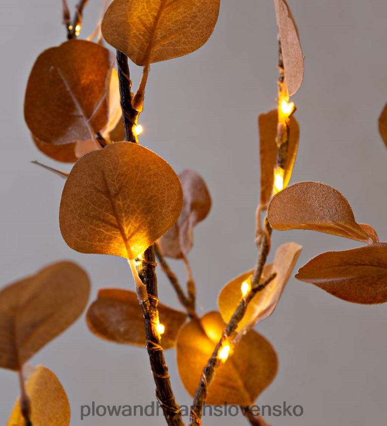 Plow & Hearth vnútorný/vonkajší elektrický osvetlený ružový strieborný dolárový stromček, 7'h s 270 svetlami - ružový 6P208P3215 sezónne a darčeky